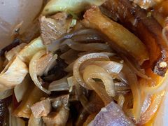 石锅牛腩拌饭-东华大学第一食堂(松江校区店)