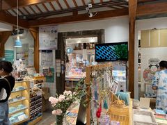 -猫的天空之城概念书店(苏州平江店)