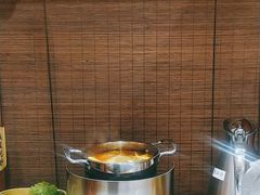 -独食火锅·半米屋台(直营总店)