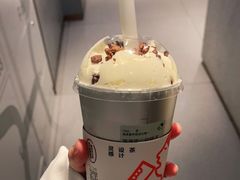 -喜茶(北京华贸购物中心店)