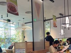 -绿茶餐厅(滨海万达广场店)