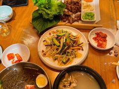-长寿参鸡汤(朝韩风情街店)