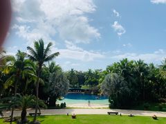 -三亚湾海居铂尔曼度假酒店