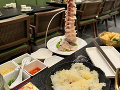 -得意咚瓜·顺德鱼生·冬瓜火锅(深圳首店)