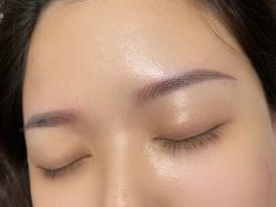 -轻妆Feel·半永久纹眉眼线