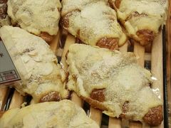 杏仁牛角包-山崎面包(静安久光店)