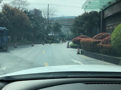 -飞洲国际广场-地下停车库