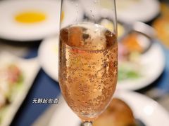 -又见马甲M8融合西餐厅(厦门体育中心店)