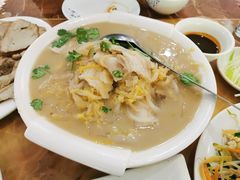 酸菜炖白肉-李连贵熏肉大饼(天通苑店)