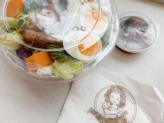 -丽莎沙拉轻食餐厅(国贸店)