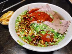 牛肉面-臻老板牛肉面(光华路SOHO店)