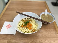 -王拐拐热干面·武汉三鲜豆皮(徐家汇店)