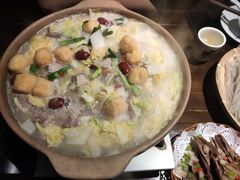 -聚汇三少·龙虾·中餐厅(莫邪路新天地店)