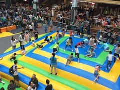 -蒙特利亲子乐园