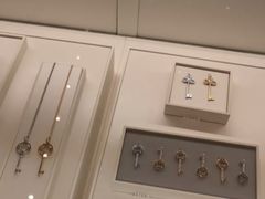 -Tiffany & Co.蒂芙尼
(天津万象城店)