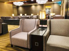 -中免(澳门机场免税店)