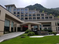 -天明山温泉大酒店