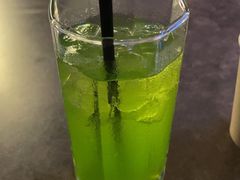 似鸟归林-店溡三(御华名苑愚园路1221弄店)