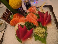 -翡翠小城·海鲜豆捞·广式点心(老佛爷店)