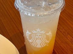 -星巴克(天津鲁能中心第三店)