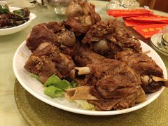 -鹤乡东北菜(崮山路店)