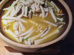 -洞庭土菜小炒馆(易发广场店)