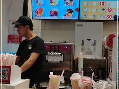-蜜雪冰城(万象新城商业街店)