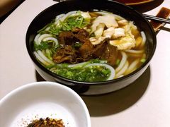 花溪牛肉粉-黔香阁·味(花木店)