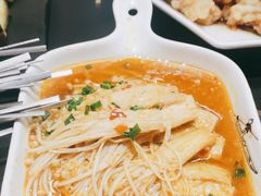 -许哥东北烧烤·铁丳烤串·宫后夹肉(繁花中心店)