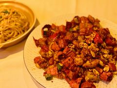 -龙门阵茶屋川菜馆(武康路店)