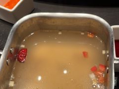 -左庭右院鲜牛肉火锅黑金店(陆家嘴中心店)