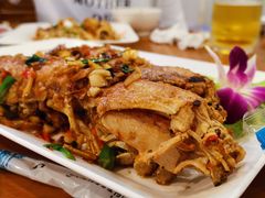 -两兄弟Song Pee Nong(2号店)