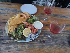 -12 Rocks Beach Bar Cafe
