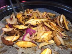 -牛味道炭火烤肉(湖前总店)