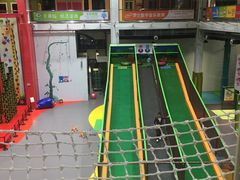 -蒙特利亲子乐园