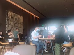 -星巴克(成都东站店)
