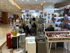 -铜锣湾国际购物中心