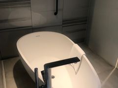 -大连星海皇冠假日酒店