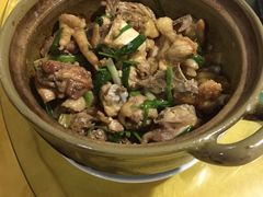 砂锅焗鸡-幽优农庄·森波拉特色本地农家菜