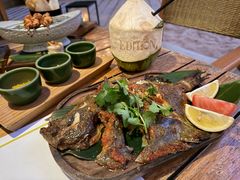 -三亚艾迪逊酒店·海滩烧烤 BARBACOA·现场乐队·浪漫晚餐·烧烤海鲜