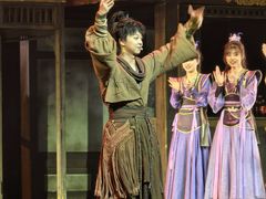 -交通银行前滩31演艺中心