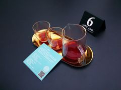 -UNI UNI(环亚凯瑟琳店)