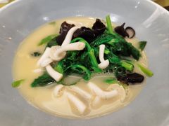 -湖影中餐厅·南京金茂威斯汀大酒店