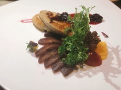 嫩煎鹅肝佐红酒梨-巴别塔法餐舍(朝阳店)