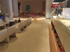 -涨巢·潮玩水疗局