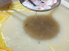 -龙悦湾酒家·八阵鱼生·渔人码头店