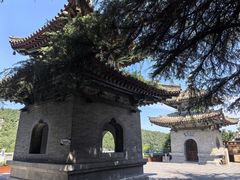 -龙门石窟-香山寺