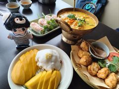 -大头虾越式风味餐厅(光明广场店)