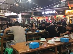-泸州酸菜豆花火锅川师店