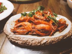 石头虾-70后饭吧(府河街店)